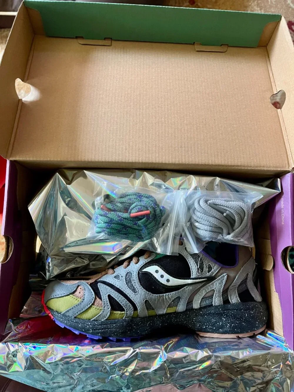 Saucony x Bodega Grid Azura 2000 “Ever Ready” Sneakers – NEW, Never Worn